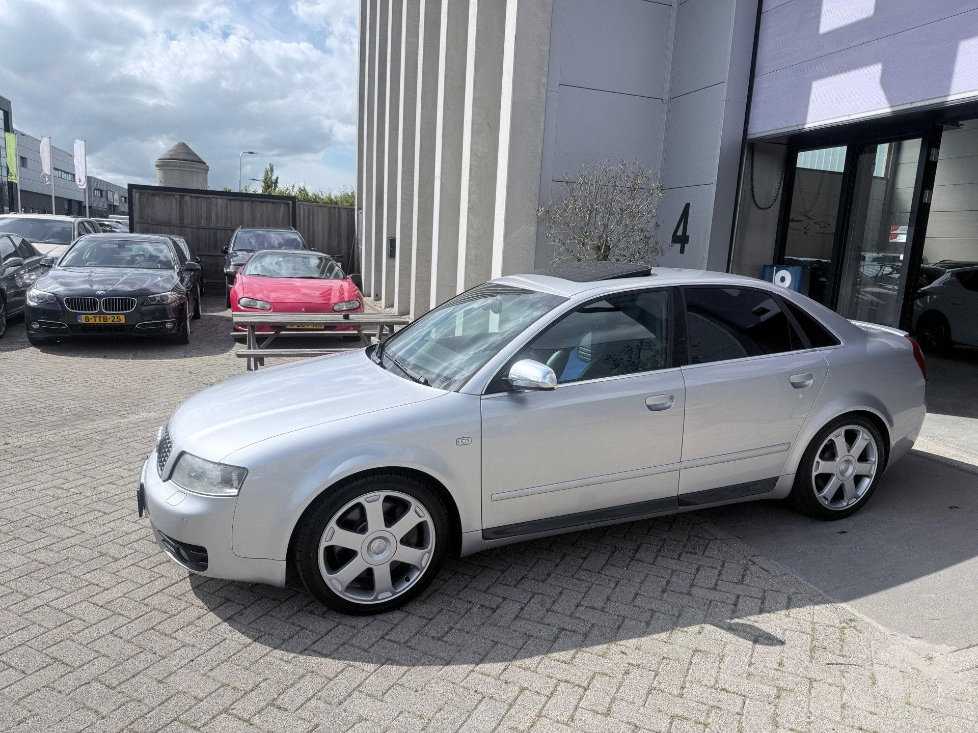 Audi A4 Limousine 4.2 V8 quattro S4 S-Line! Automaat! Concou, Auto's, Automaat, Dealer onderhouden, Gebruikt, A4