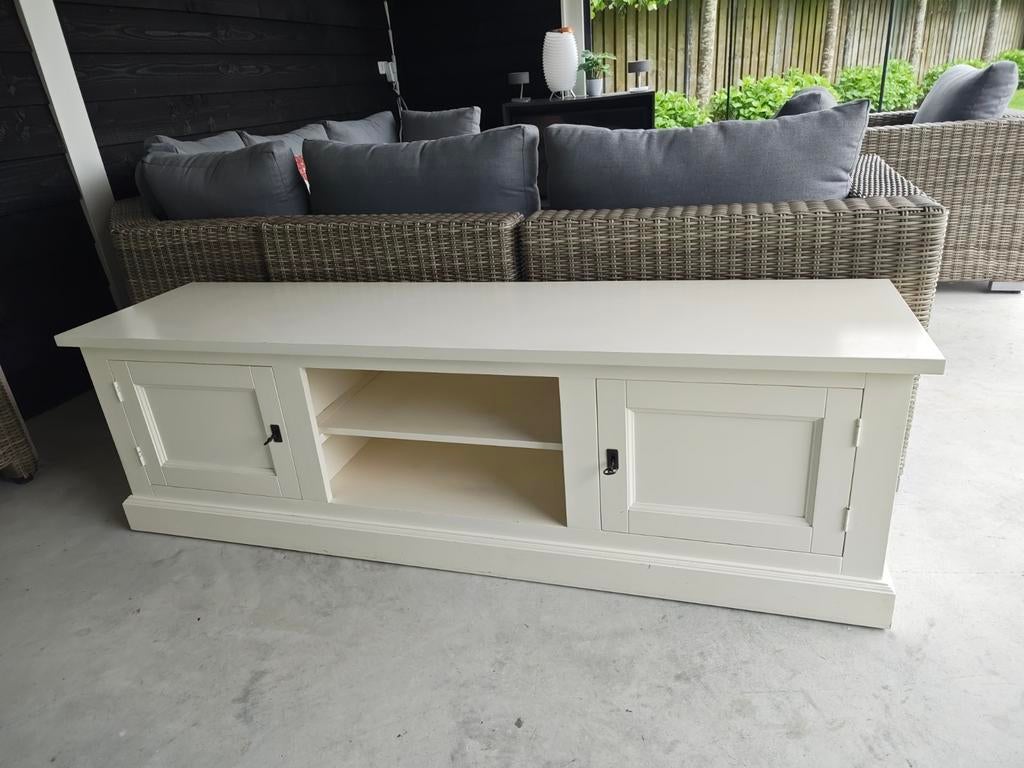 Crèmekleurig TV-meubel met 2 deuren en open vak, Ophalen, Gebruikt, Klassiek, 150 tot 200 cm