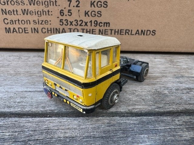 Daf Truck Trekker spijltje Lion Car, Ophalen of Verzenden, Gebruikt, Bus of Vrachtwagen, Lion Toys