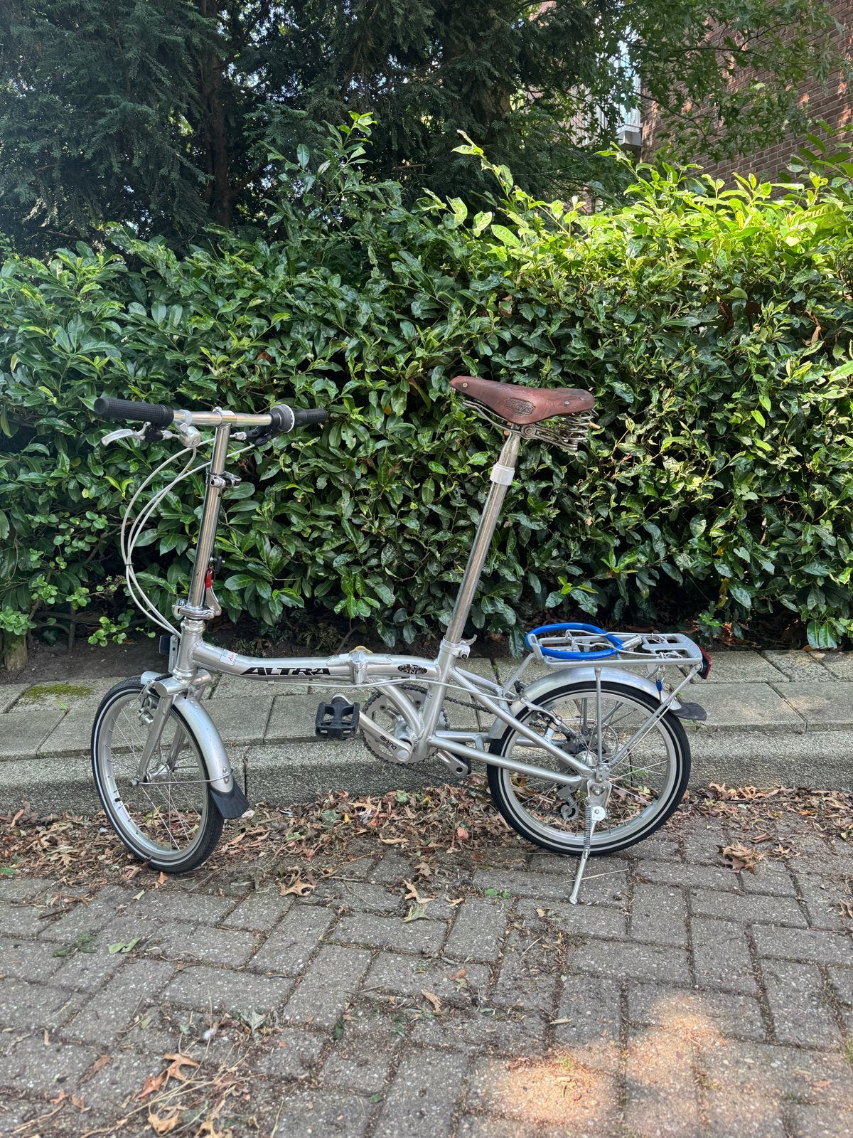 Altra opvouwbare fiets - Zilverkleurig, 16 inch wielen, 20 inch of meer, Gebruikt, Versnellingen, Totaal opvouwbaar