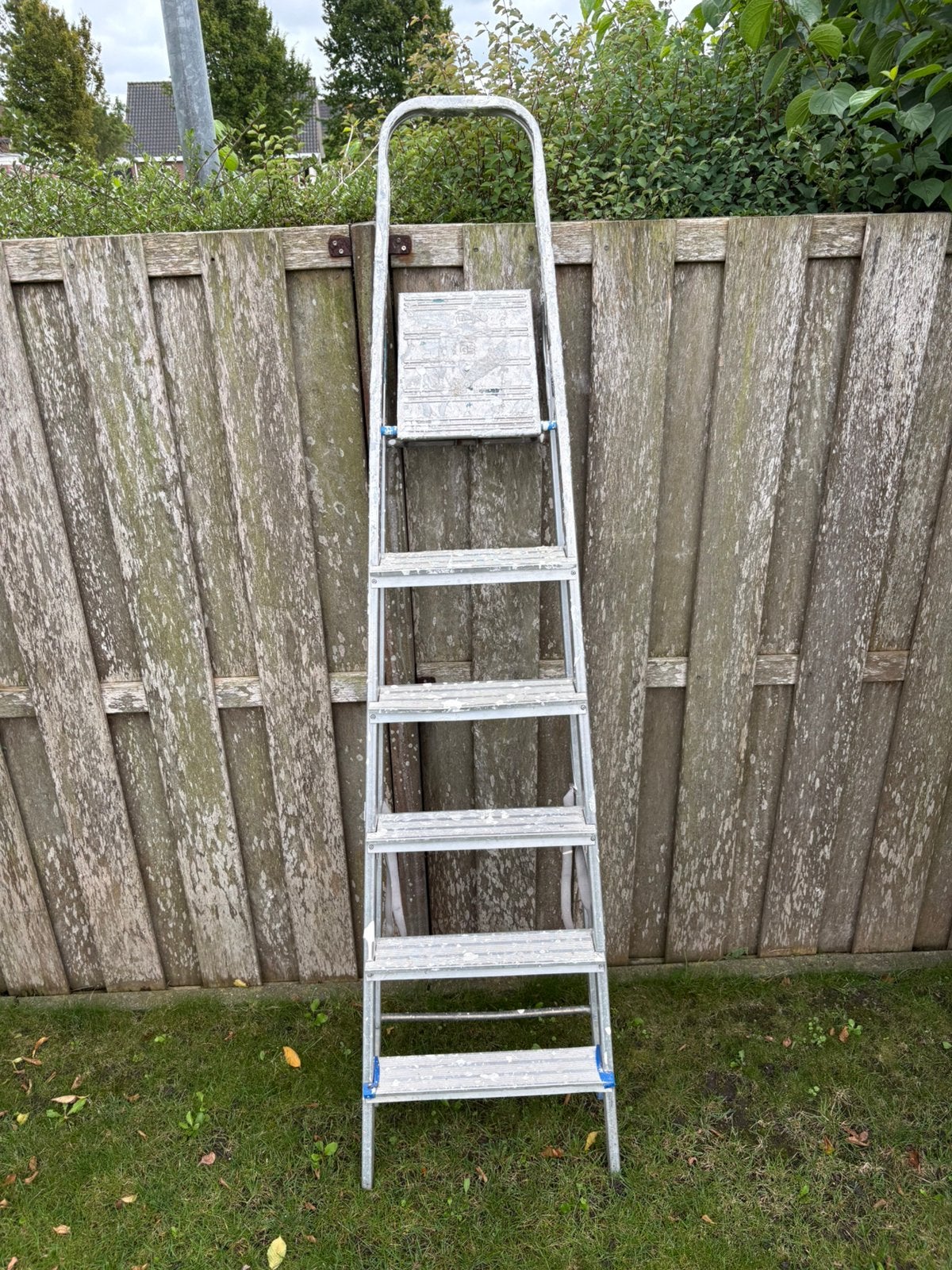 Trap met 6 treden, Doe-het-zelf en Verbouw, Ladders en Trappen, Ophalen, Gebruikt, Trap, Opvouwbaar of Inschuifbaar