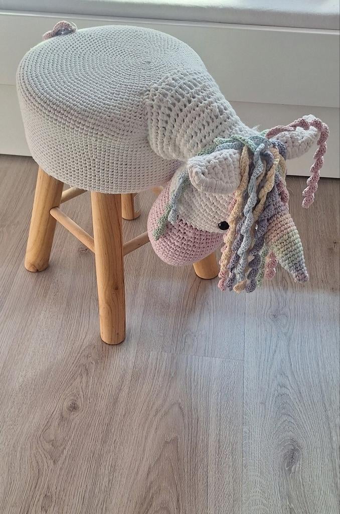Krukje unicorn, met de hand gemaakt!, Huis en Inrichting, Krukjes, Ophalen, Zo goed als nieuw, Overige materialen