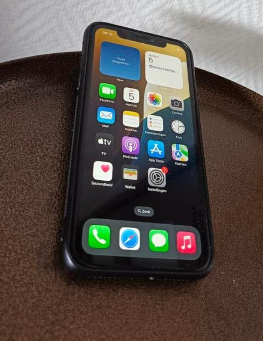 iPhone xr, Ophalen, 83 %, Zwart, IPhone XR