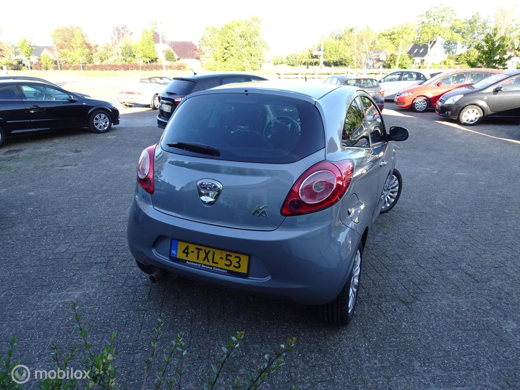 Ford Ka 1.2 Titanium X start/stop ( LUXE UITVOERING ), Voorwielaandrijving, Stof, Gebruikt, 4 cilinders