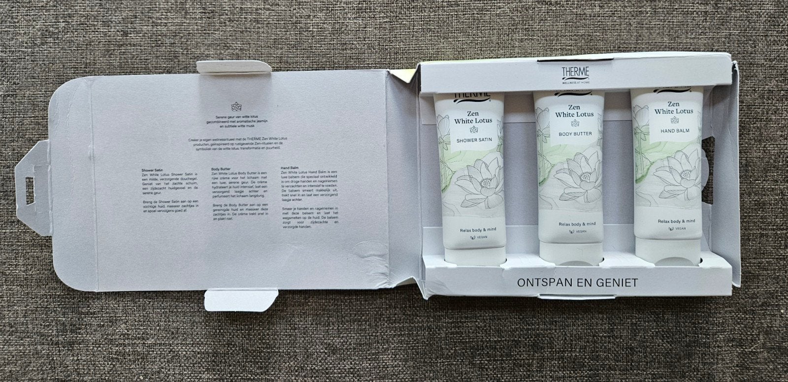 Nieuw Therme Zen White Lotus Wellness Ritual Gift Set, Sieraden, Tassen en Uiterlijk, Ophalen of Verzenden, Nieuw, Bad & Douche