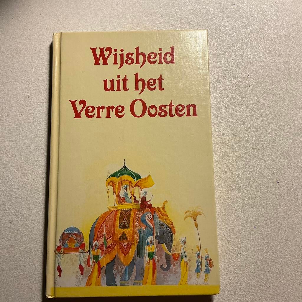 WIJSHEID UITHET VERRE OOSTEN, Ophalen of Verzenden, Gelezen, Overige typen