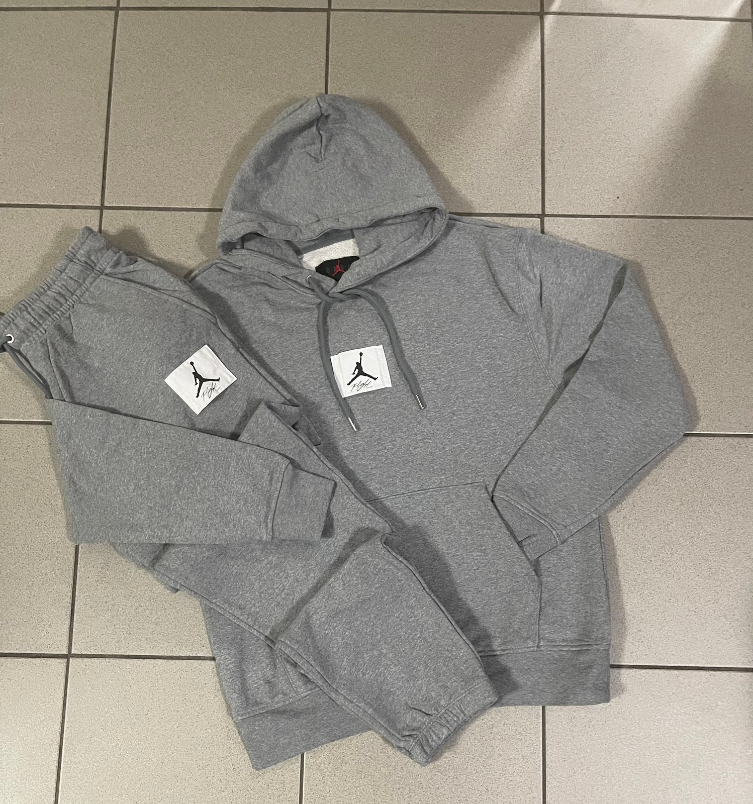 Nike Jordan Flight trainingspak maat M nieuw, Ophalen of Verzenden, Nieuw, Maat 48/50 (M), Grijs