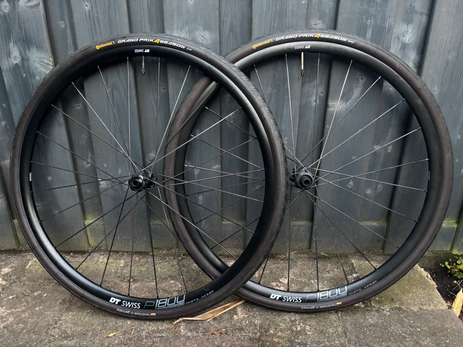 DT Swiss P1800 wielset XDR met continental all season, Zo goed als nieuw, Aluminium, Racefiets, Ophalen