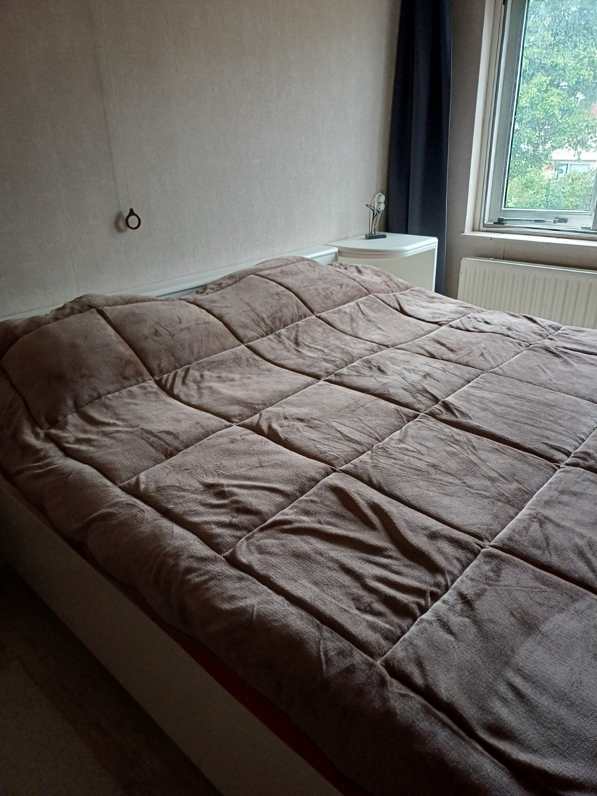 Heerlijk zacht bruin dekbed, tweepersoons, 220x260 cm, Huis en Inrichting, Slaapkamer | Beddengoed, Beige, Tweepersoons, Ophalen of Verzenden