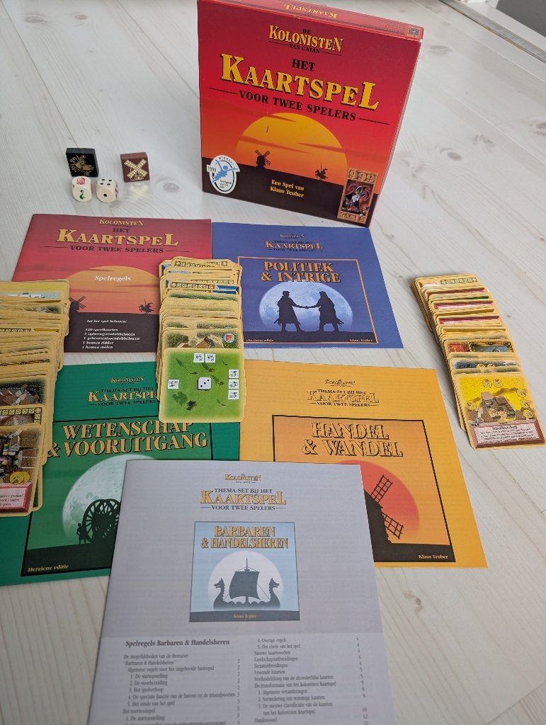 Catan het kaartspel voor 2 plus 5 uitbreidingen, Een of twee spelers, Ophalen of Verzenden, Zo goed als nieuw, 999 Games