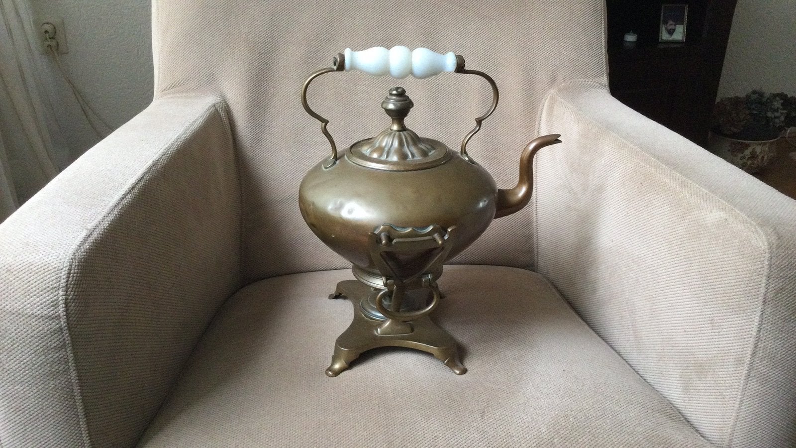 Antiek koperen ketel met brander, Ophalen