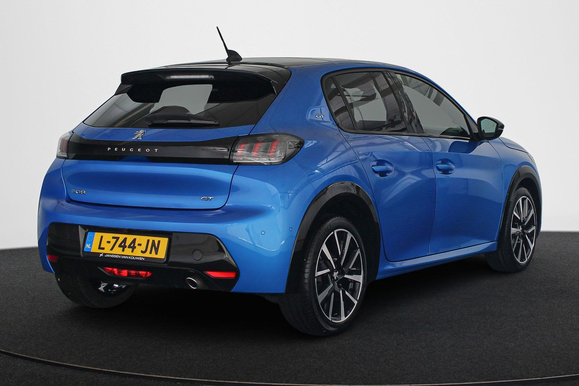 Peugeot 208 1.2 PureTech GT Pack Panoramadak Stoelverwarming, Auto's, Voorwielaandrijving, 101 pk, Gebruikt, Euro 6