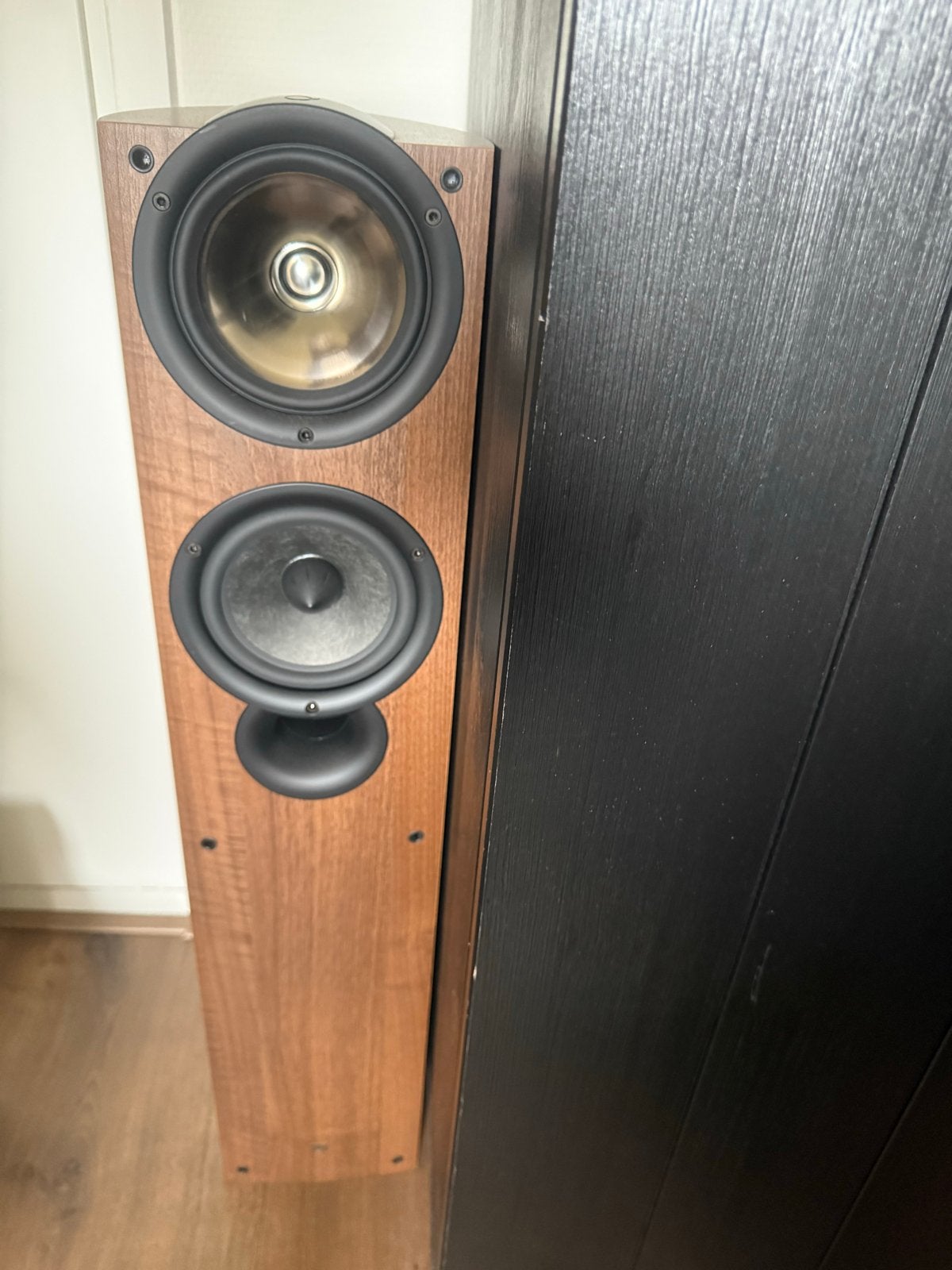 Set van 2 KEF iQ5 luidsprekers, Audio, Tv en Foto, Luidsprekers, Ophalen of Verzenden
