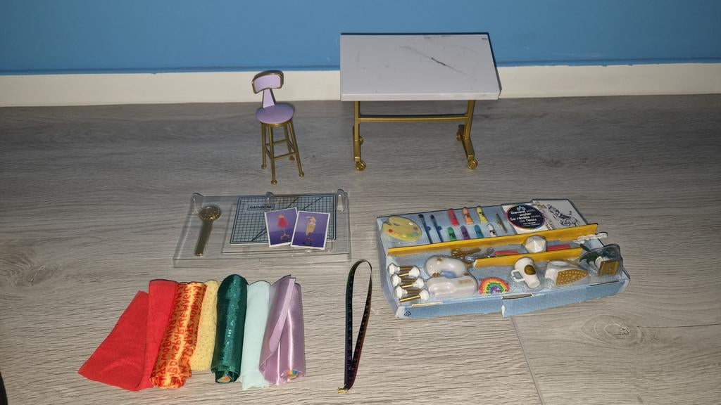Skylar Bradshaw werktafel en accesoires Rainbow High, Ophalen of Verzenden, Carnaval