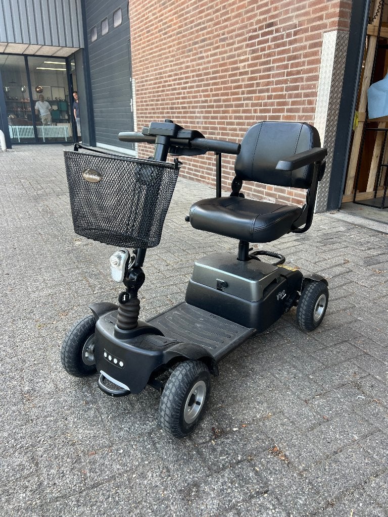 Scootmobiel Life and Mobility Vivo deelbare 4 wieler, Ophalen, Life and Mobility, 10 km/u of minder, Gebruikt