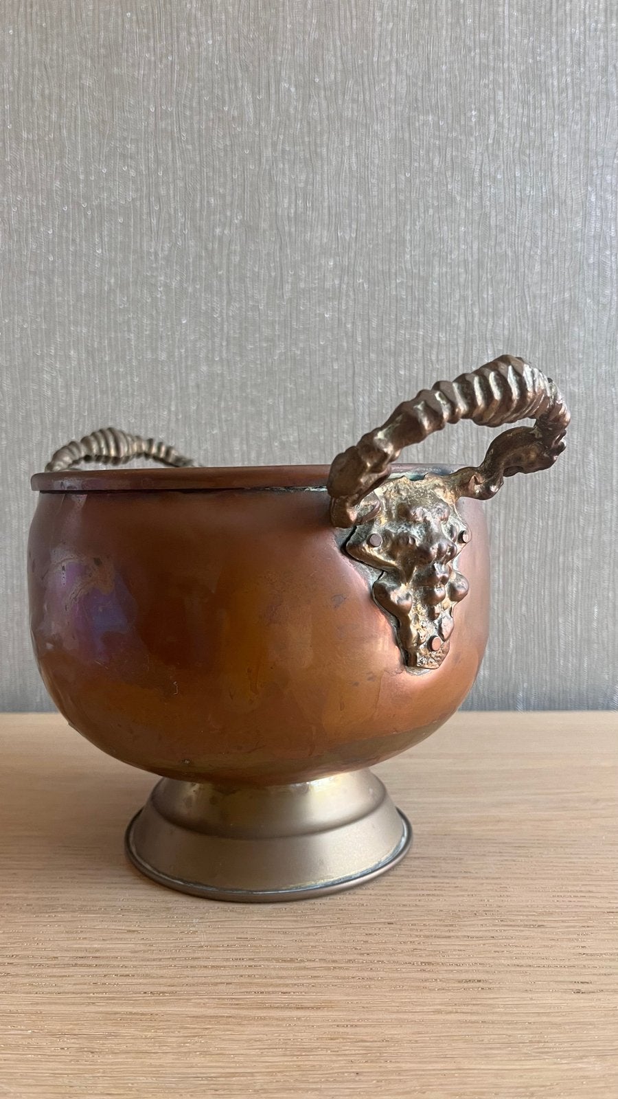 Vintage Koperen Pot met Sierlijke Handgrepen, Ophalen of Verzenden, Koper