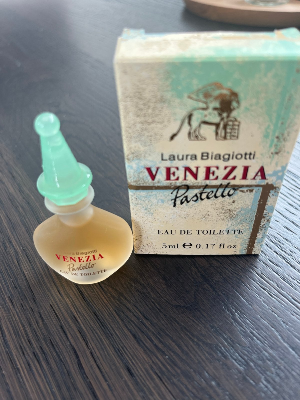 Laura Biagiotti Venezia Pastello Eau de Toilette 5ml, Ophalen of Verzenden, Zo goed als nieuw