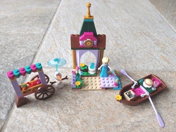 LEGO Disney 41155 Elsa's marktavontuur COMPLEET + INSTRUCTIE, Lego, Ophalen of Verzenden, Disney, Complete set