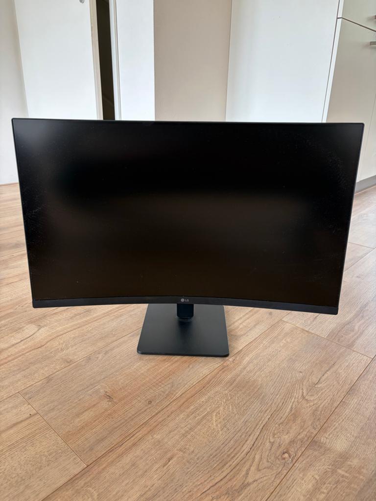 LG monitor 32MR50C-B, Computers en Software, Monitoren, Ophalen, HD, Zo goed als nieuw, LG