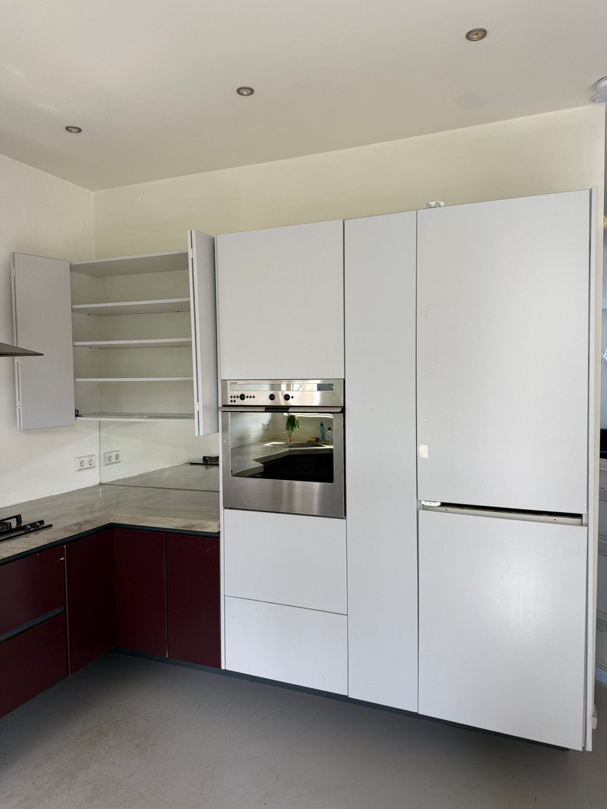 Gratis: 2x inbouw koelkast. 1 met vriezer, Huis en Inrichting, Keuken | Complete keukens, Ophalen, Gebruikt, Wit