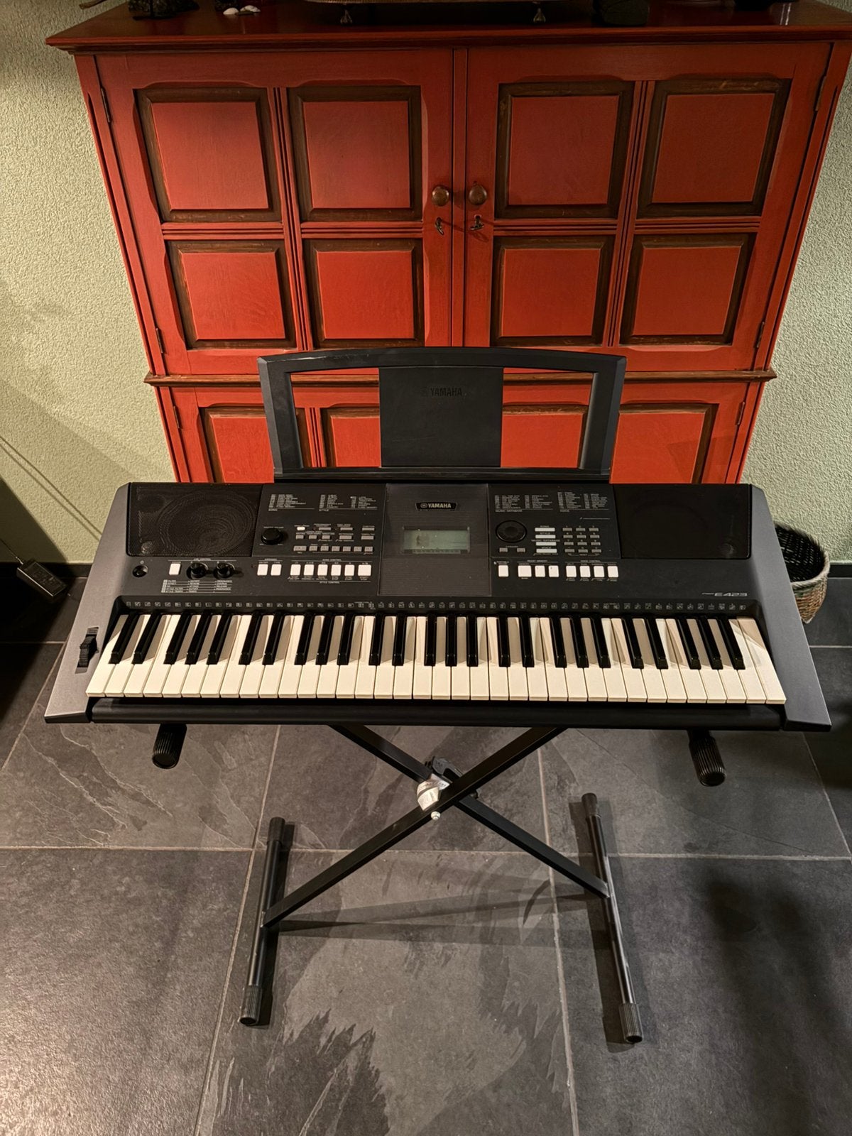 Keyboard - Yamaha PSR-E423 met standaard, Ophalen, 61 toetsen, Yamaha, Aanslaggevoelig