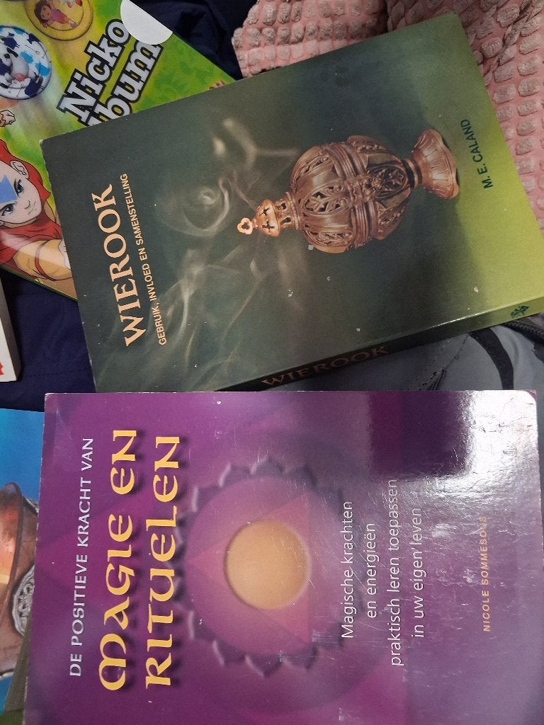 Boeken over spiritualiteit, magie en wicca, Boeken, Achtergrond en Informatie, Spiritualiteit algemeen, Diverse auteurs, Ophalen
