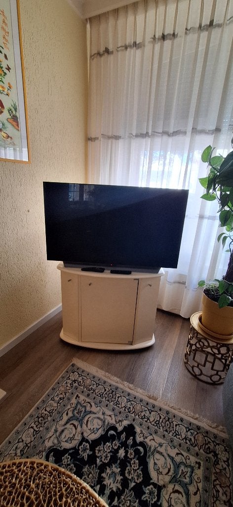 LG OLED 48C25 (48inch) + TV-meubel inclusief originele bon