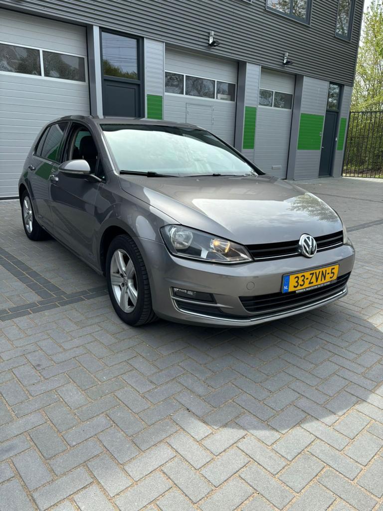 Volkswagen Golf 1.4 TSI 103KW DSG 2013 Grijs DSG/AUTOMAAT, 4 cilinders, Origineel Nederlands, 1395 cc, 650 kg