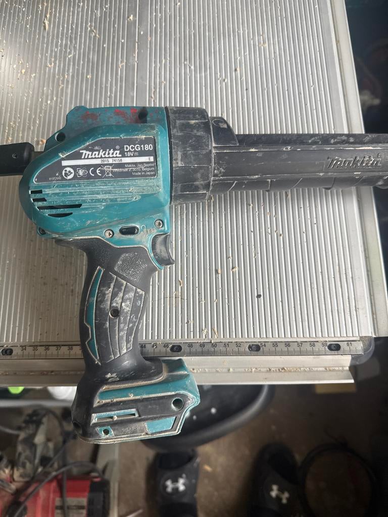 Makita DCG180 Accu Kitpistool 18V, Ophalen of Verzenden, Gebruikt, Overige typen