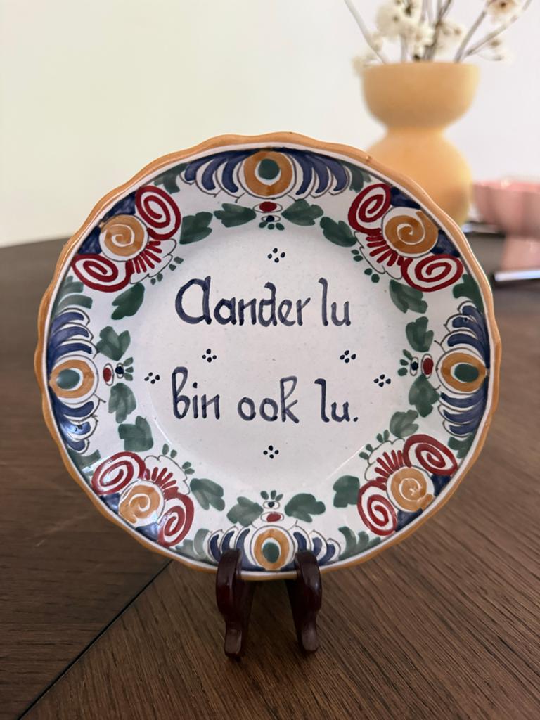 Workum wandbordje 16cm - "Aander lu bin ook lu.", Ophalen of Verzenden