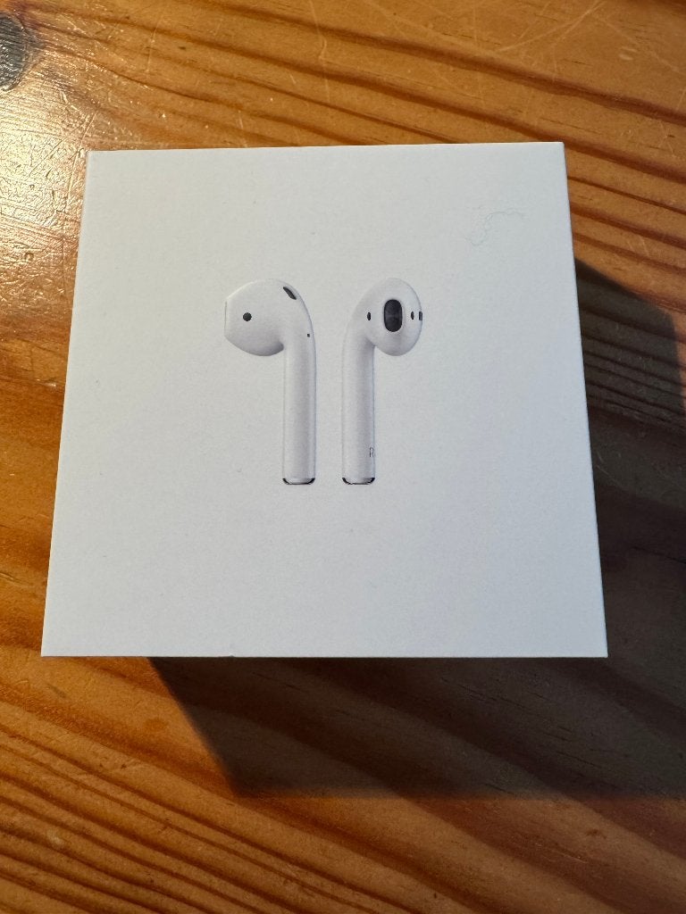 Airpods 2 met oplaadcase, Verzenden, Zo goed als nieuw, Draadloos, Apple