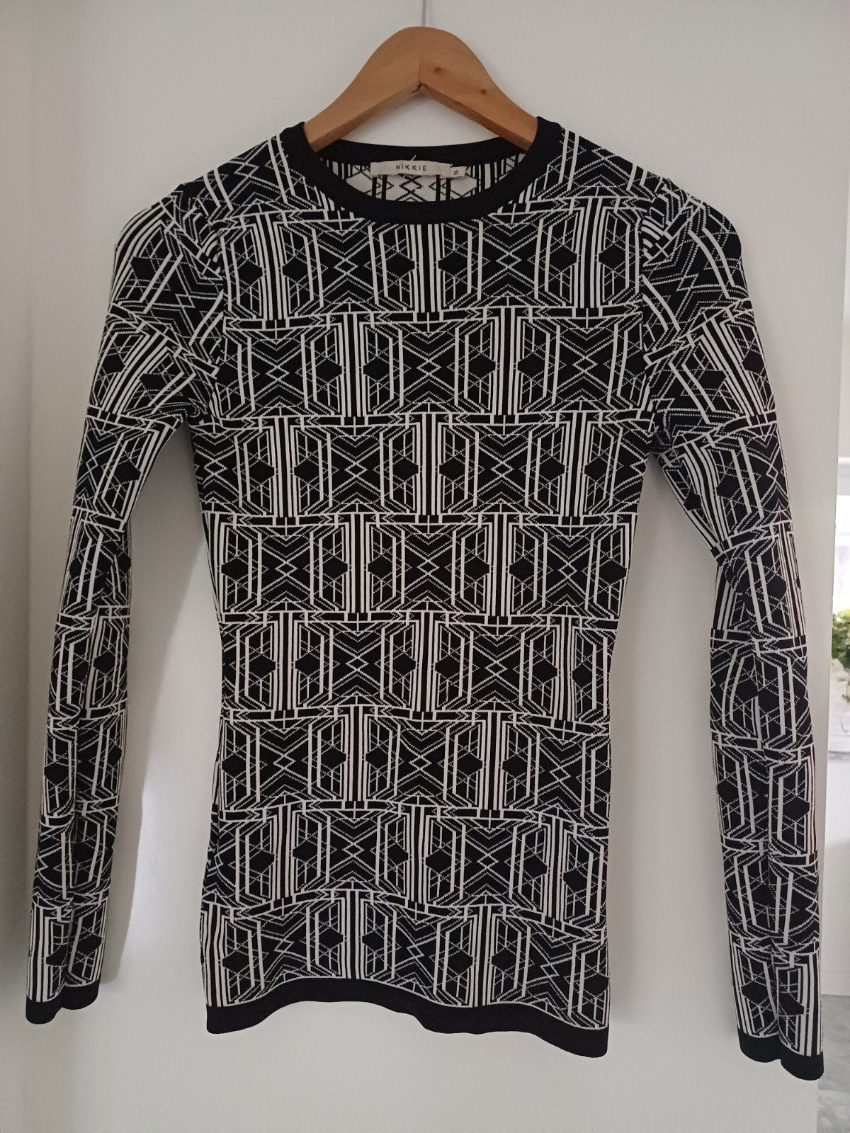Nikkie trui maat 36 nieuwstaat, Kleding | Dames, Zwart, Ophalen of Verzenden, Zo goed als nieuw, Nikkie