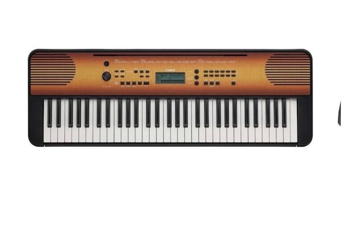 Yamaha PSR-E360 MA Maple keyboard 61 toetsen, Ophalen, 61 toetsen, Gebruikt, Midi-aansluiting