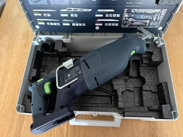 Festool 18V reciprozaag, Ophalen, 70 mm of meer, Nieuw, 600 tot 1200 watt