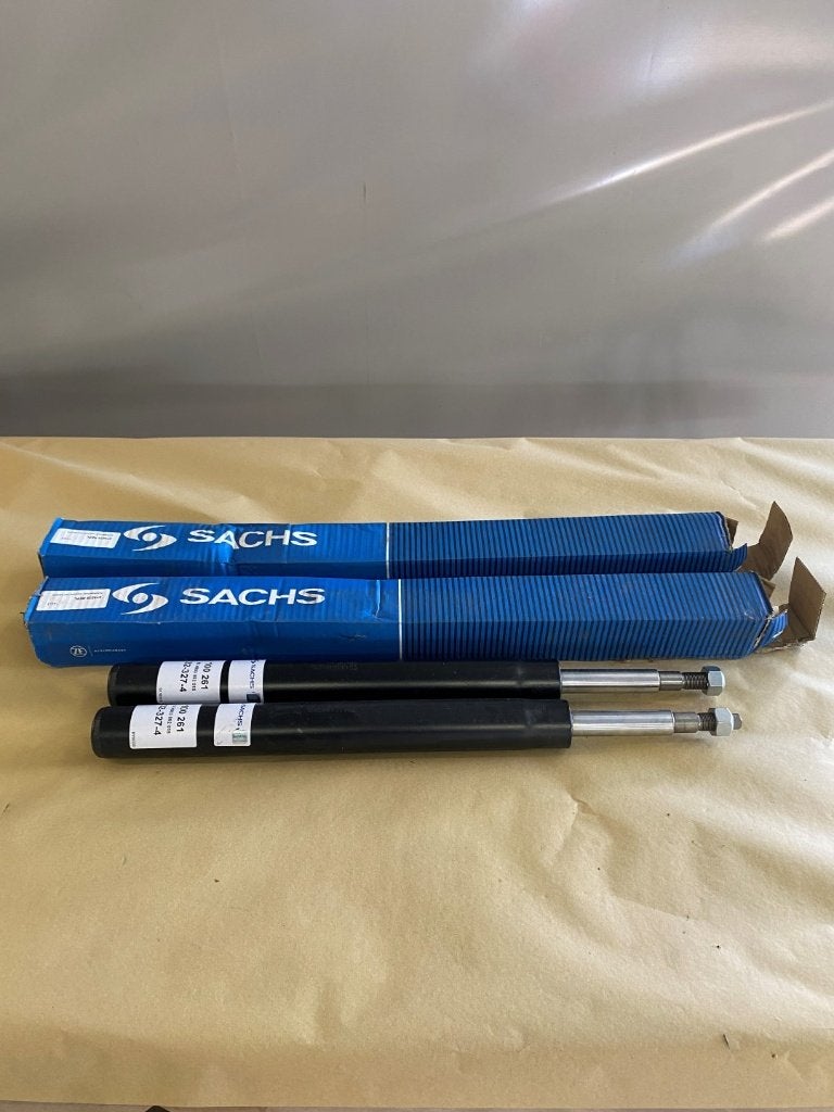 Volvo 240 Sachs Schokbrekers voor nieuw, Ophalen, Nieuw, Volvo