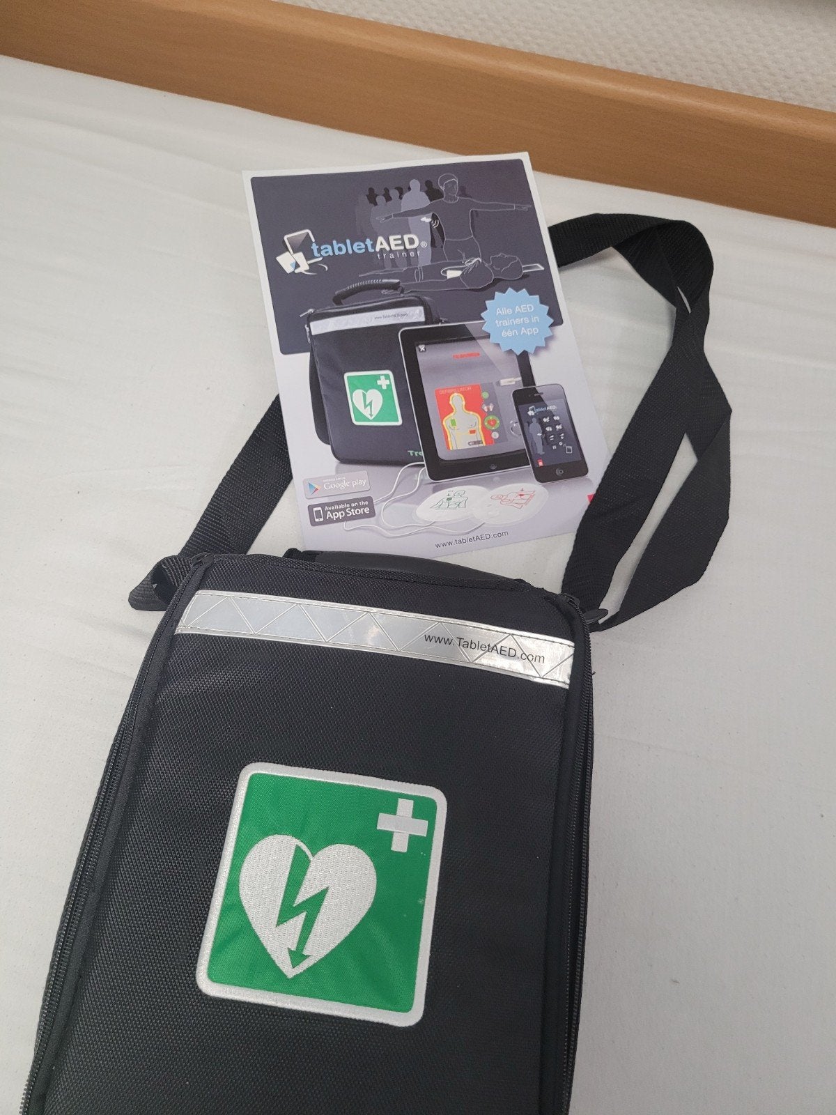 TabletAED Trainer Tas - Nieuw en Ongebruikt, Diversen, Verpleegmiddelen, Ophalen of Verzenden, Nieuw