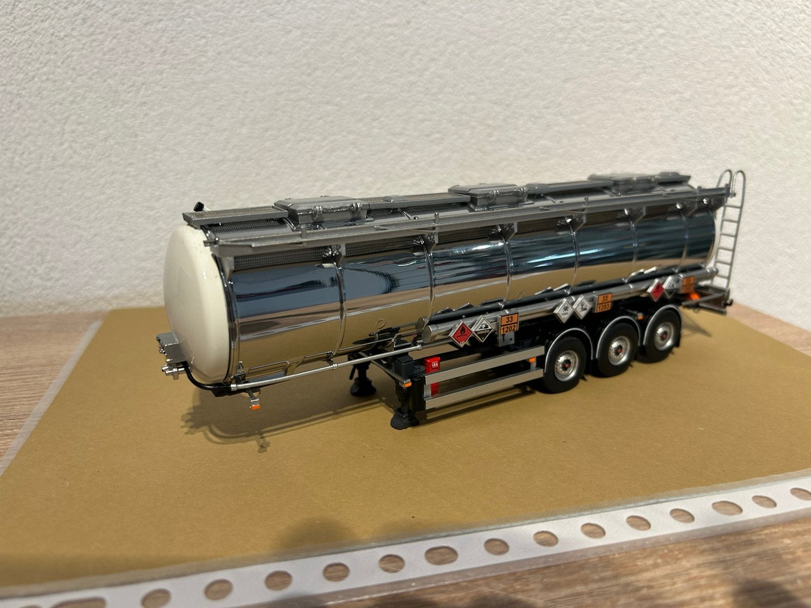 TEKNO. TANKTRAILER, Hobby en Vrije tijd, Modelauto's | 1:50, Ophalen of Verzenden, Zo goed als nieuw