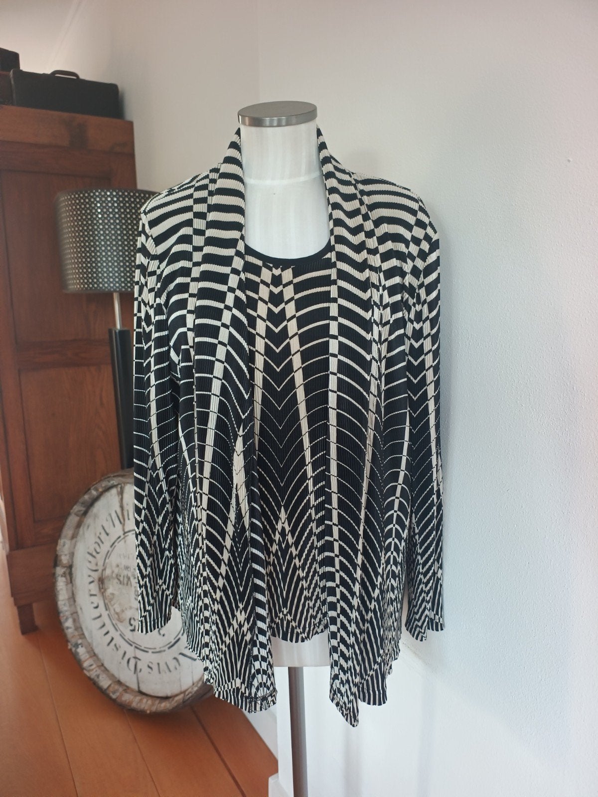 LadyZ Combi Set: Jasje en Topje Maat 44 Afmeting tekst, LadyZ Combi, Zwart, Maat 42/44 (L), Ophalen of Verzenden