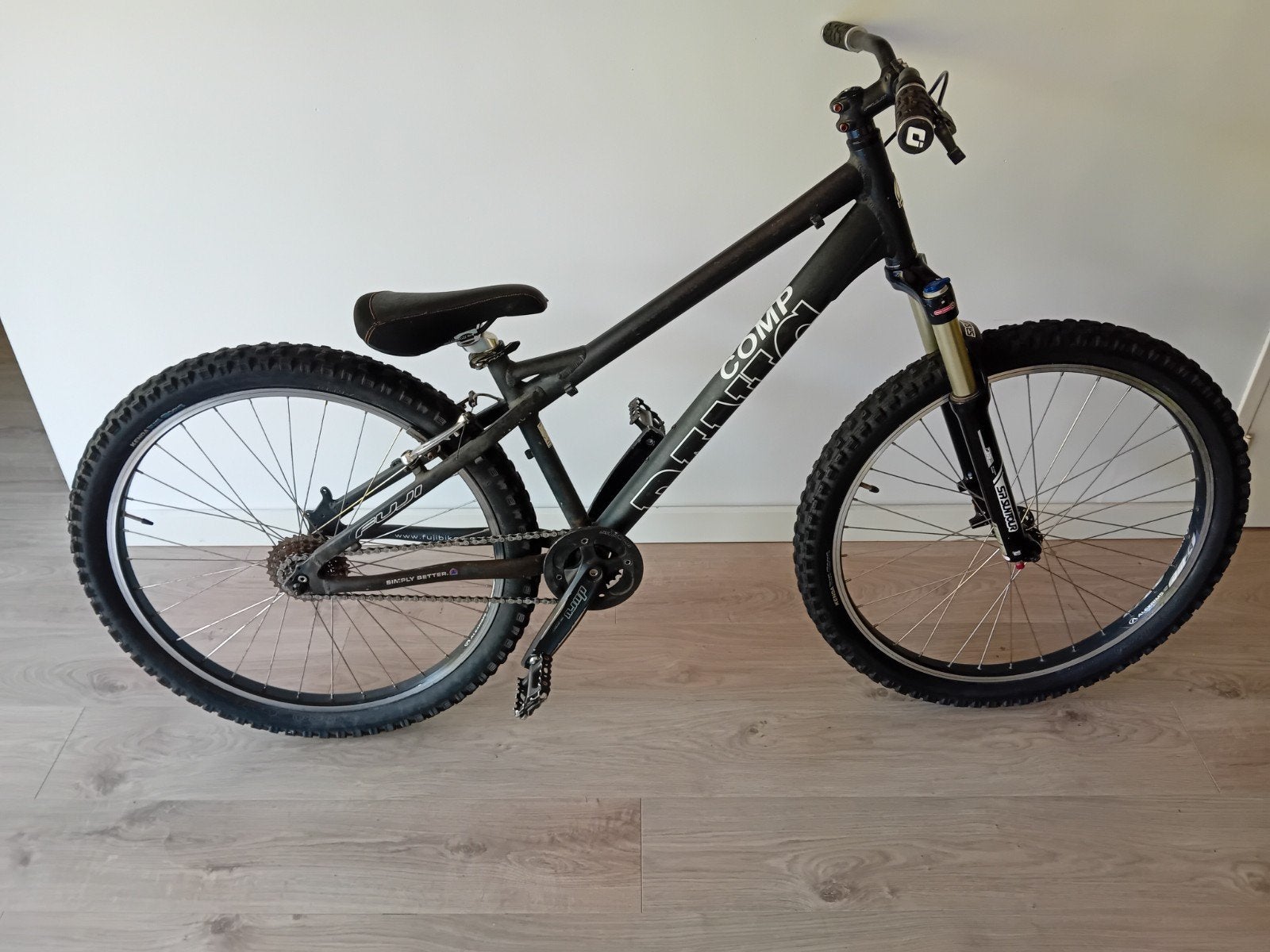 Fuji bikes Dirtjumper 26 inch, Fietsen en Brommers, Ophalen, 24 inch of meer, Gebruikt, Velgrem