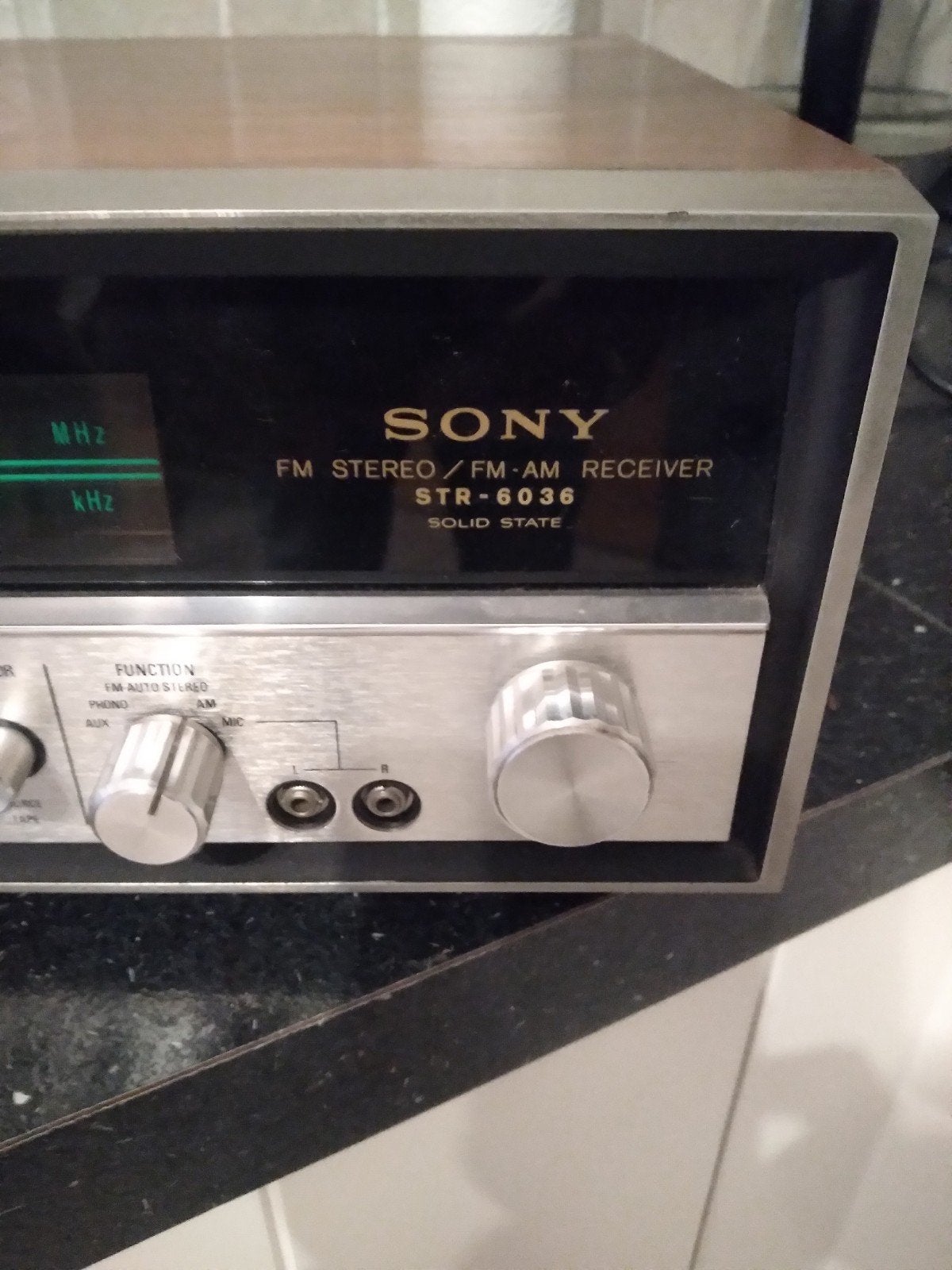 Vintage Sony STR-6036 FM Stereo/FM-AM Receiver, Ophalen, Zo goed als nieuw, Sony, Minder dan 60 watt