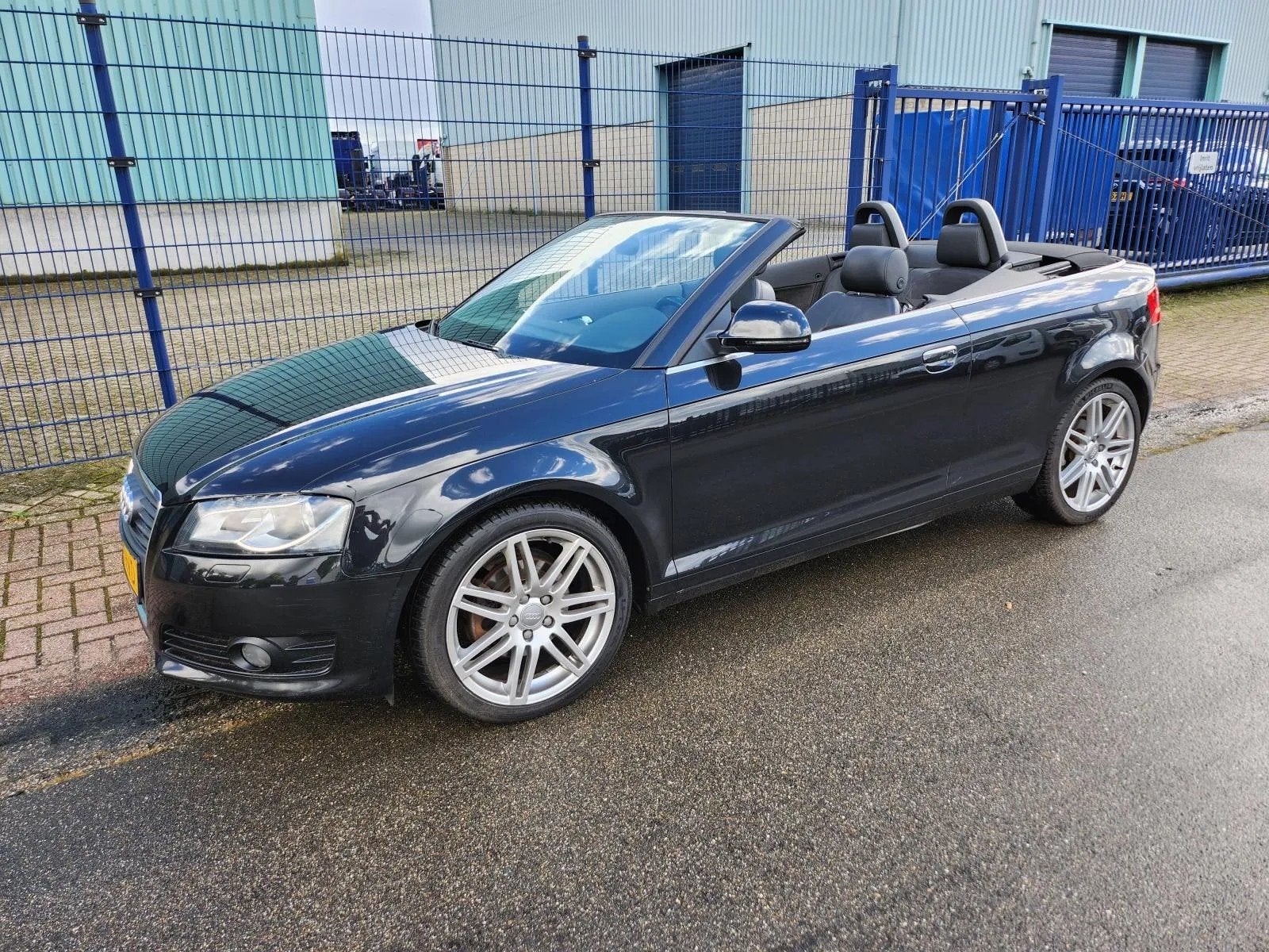 Audi AUDI A3 CABRIOLET 1.8 TFSI *187.212 KM*CLIMA*LEER*18 IN, Auto's, Voorwielaandrijving, 15 km/l, Gebruikt, Zwart
