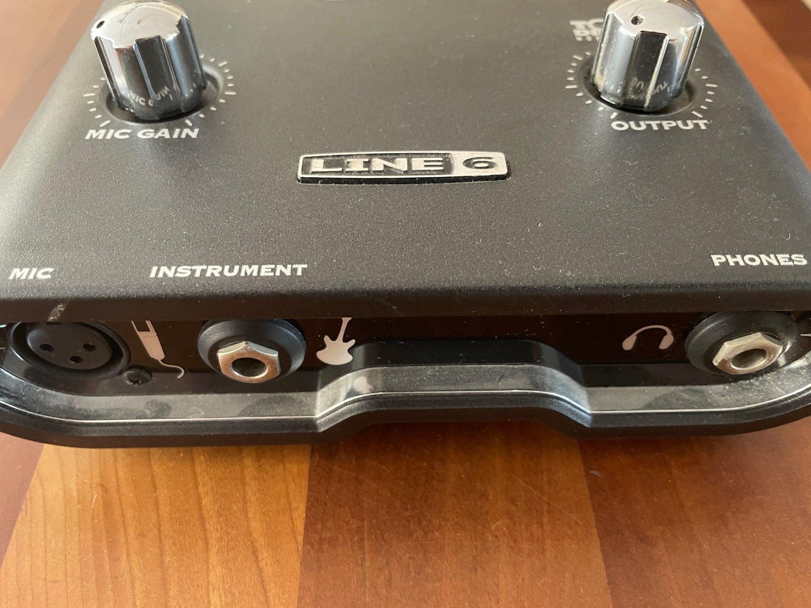 Line 6 UX1 Audio Interface + Pod Farm 2,5, Muziek en Instrumenten, Ophalen of Verzenden, Zo goed als nieuw, Overige typen