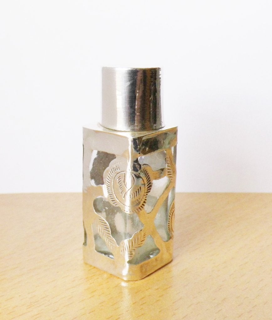 Zilveren parfumflesje, Antiek en Kunst, Ophalen of Verzenden, Zilver