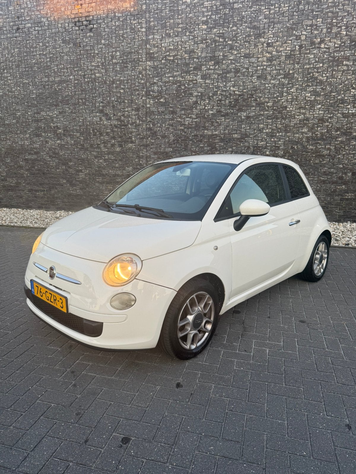 Fiat 500 1.2 C 2008 Wit APK 11-05-27, Auto's, Voorwielaandrijving, 1242 cc, 4 cilinders, 4 stoelen