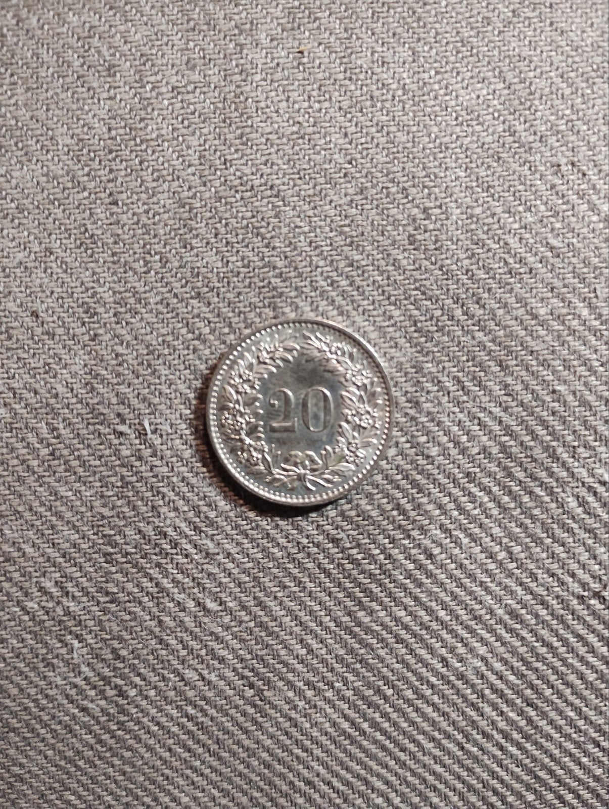 Zwitserse 20 Rappen munt 1975 (M-0185), Postzegels en Munten, Ophalen of Verzenden, Overige landen, Losse munt
