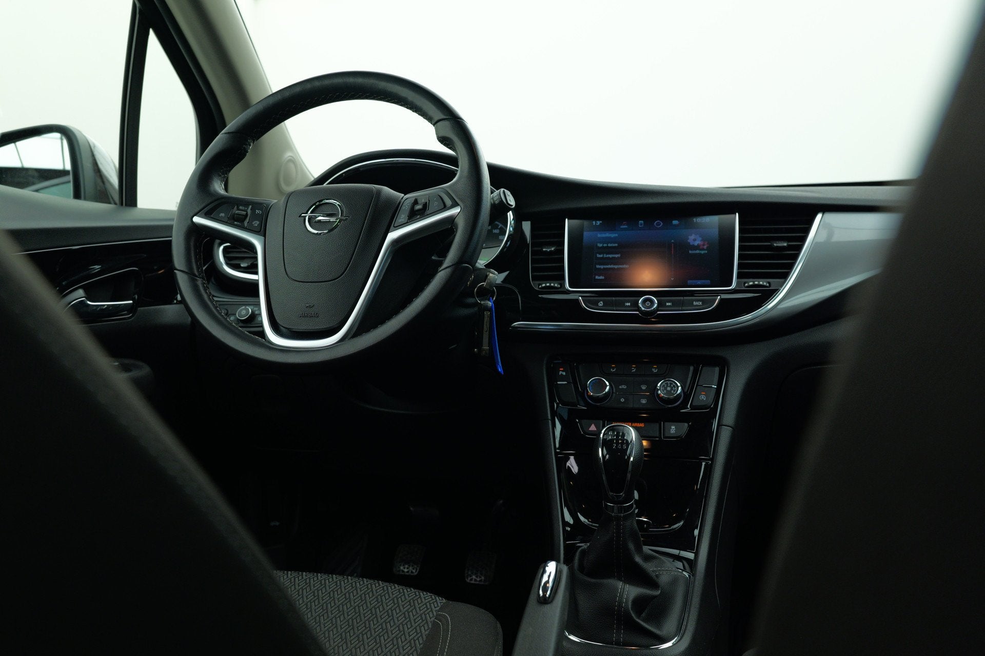 Opel Mokka X 1.4 Turbo Innovation | Trekhaak | Rijklaar prij, Auto's, Opel, Voorwielaandrijving, Stof, Gebruikt, Handgeschakeld