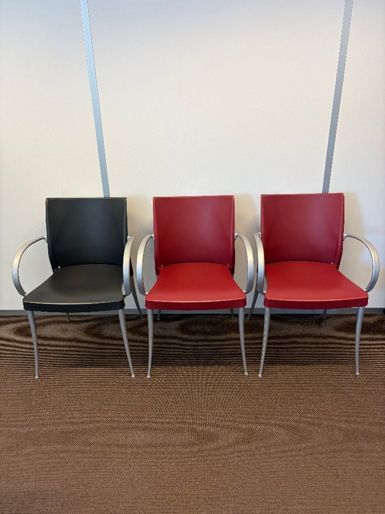 Stapelbare stoelen, Ophalen, Kunststof, Gebruikt, Drie