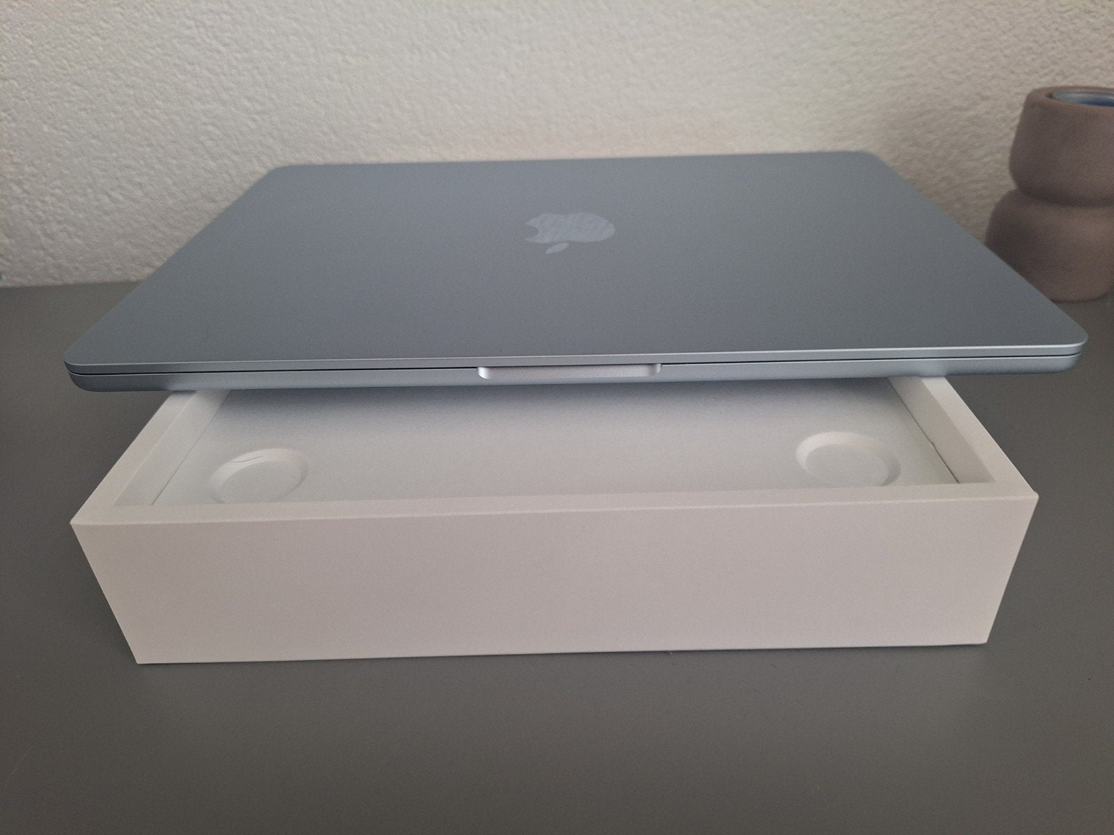 Foto 12 van macbook air 13 m5 blauw 16 512 bon aug 2026 gar aug 2028 3cy