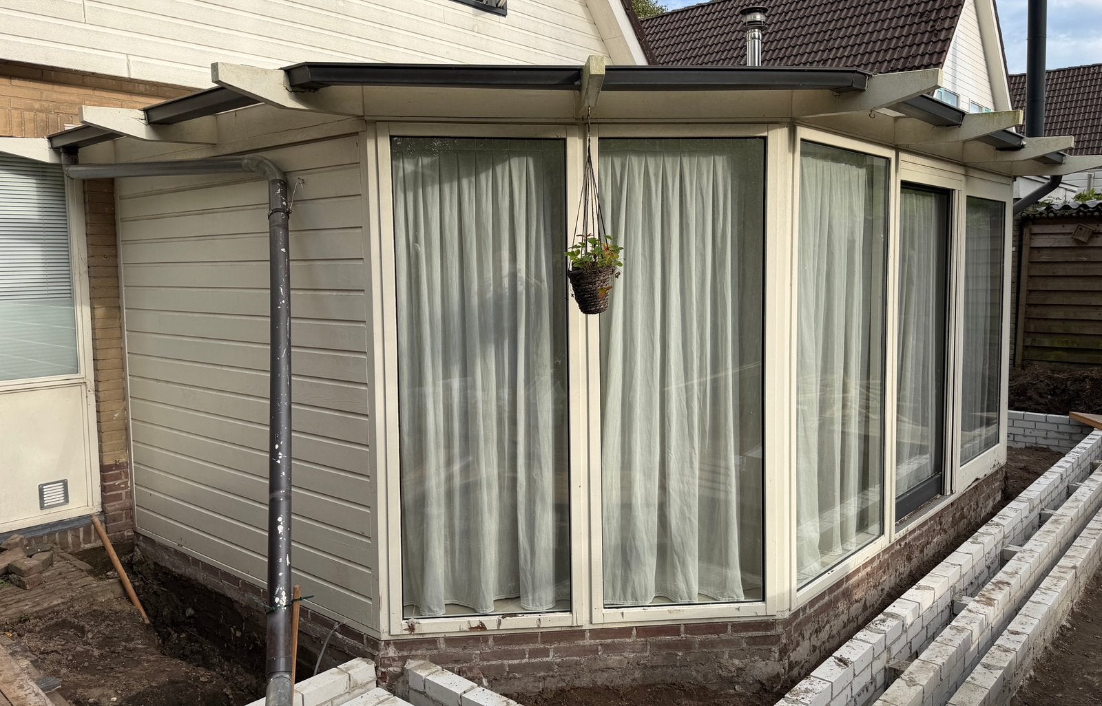 Serre / aanbouw hout + schuifdeur raamkozijnen en schuifpui, Ophalen, Gebruikt, 225 cm of meer, Inclusief glas