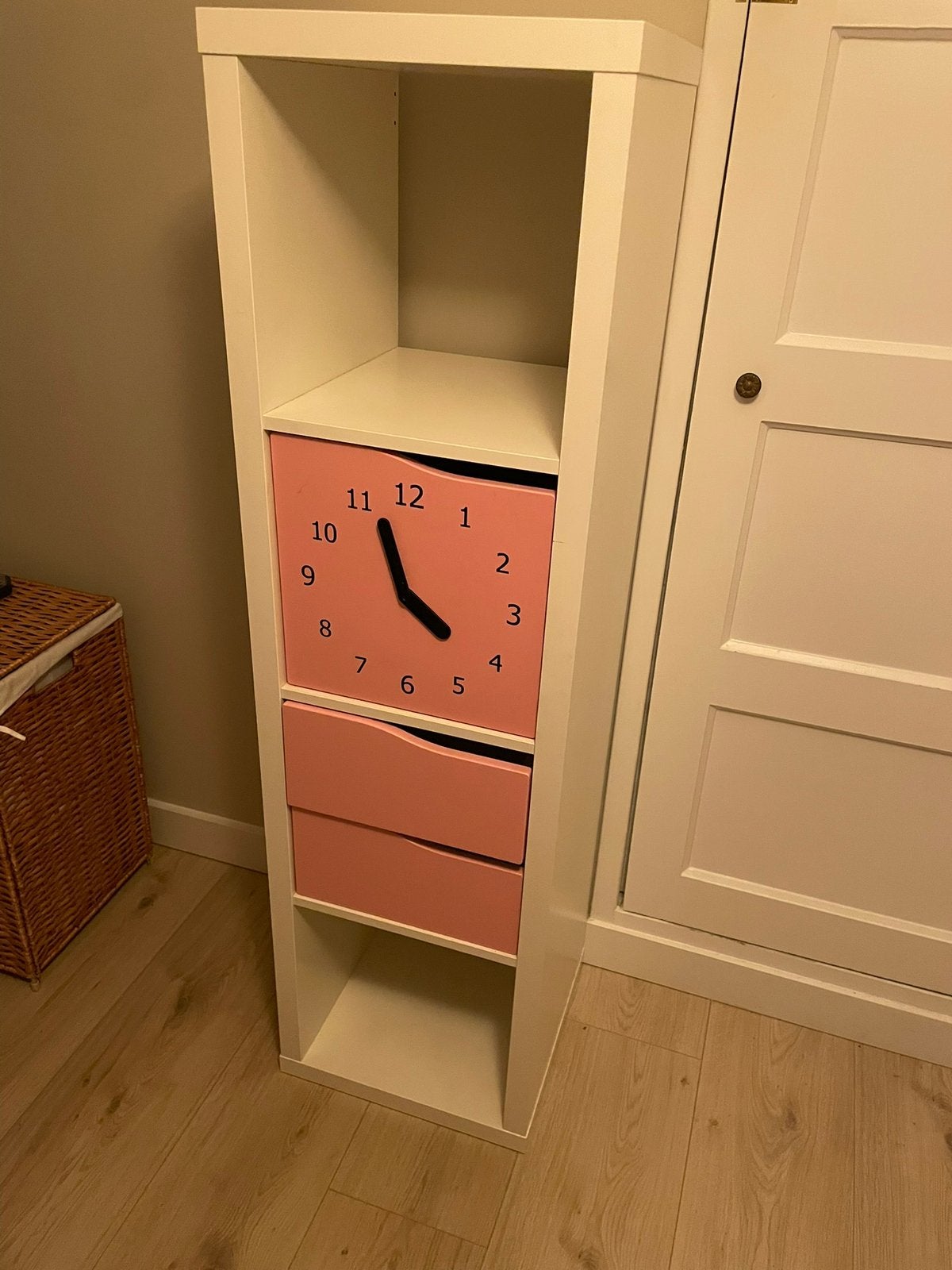 Ikea kallax wit 4 vakken, Ophalen, Zo goed als nieuw